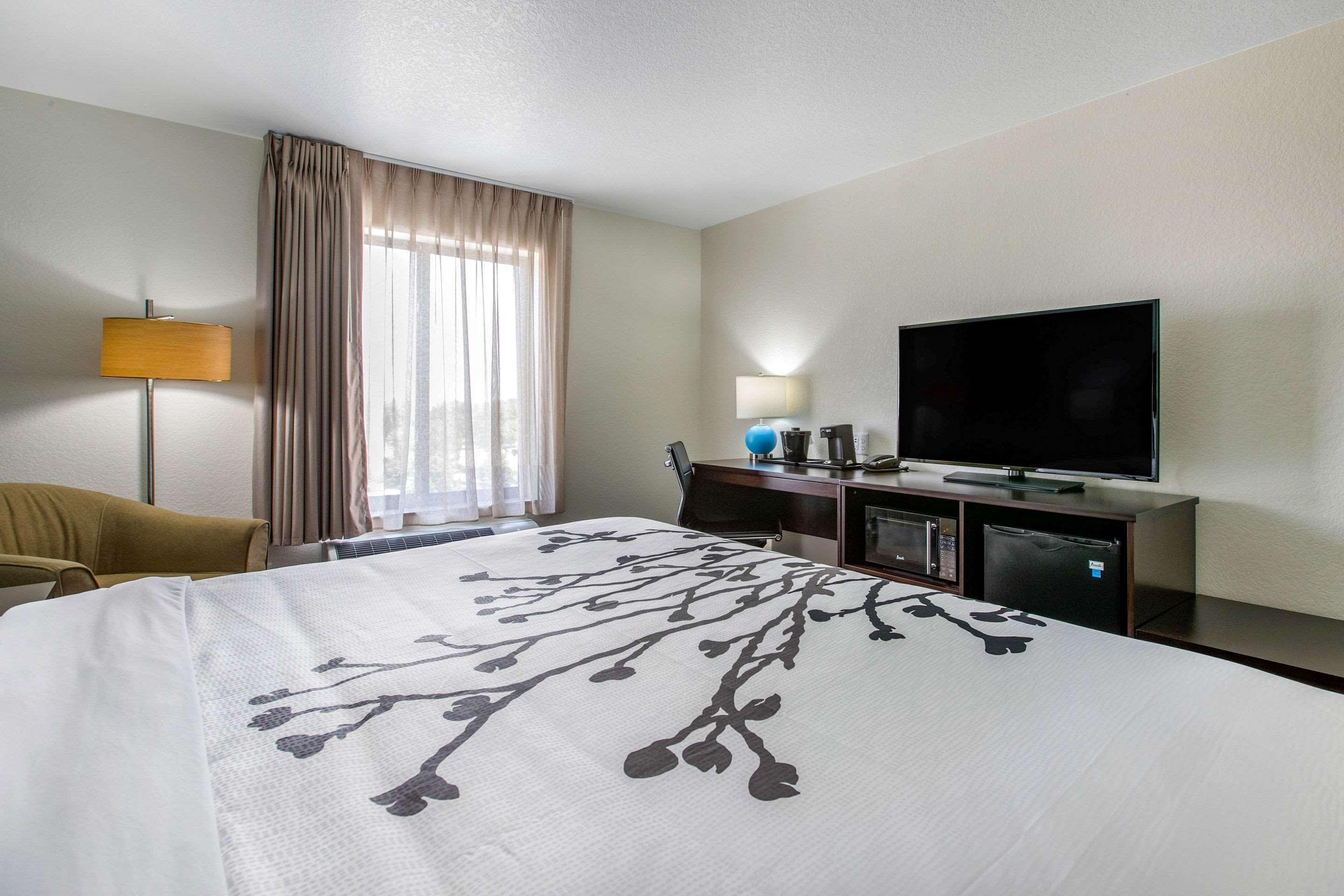 Sleep Inn & Suites Ankeny - Des Moines Екстериор снимка