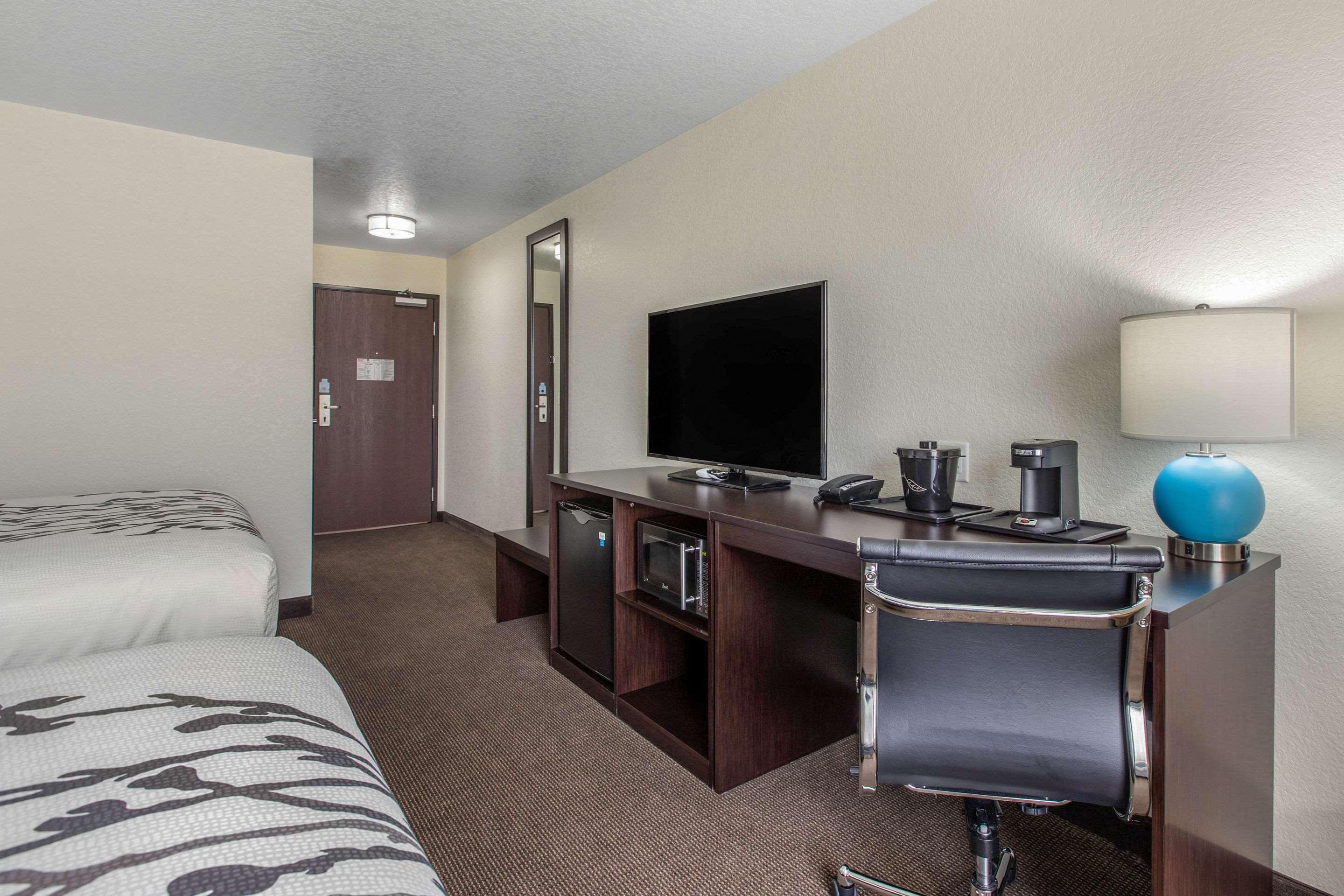 Sleep Inn & Suites Ankeny - Des Moines Екстериор снимка