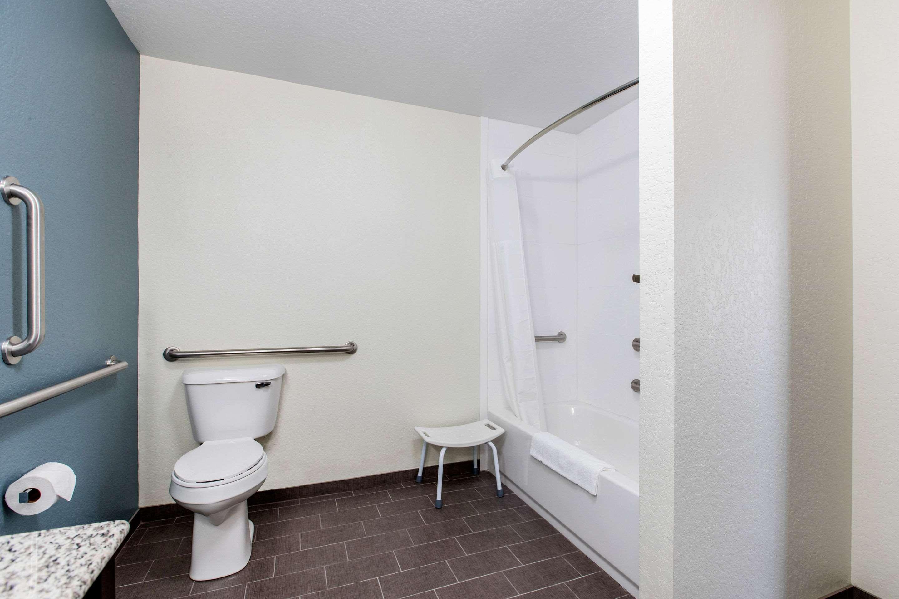 Sleep Inn & Suites Ankeny - Des Moines Екстериор снимка
