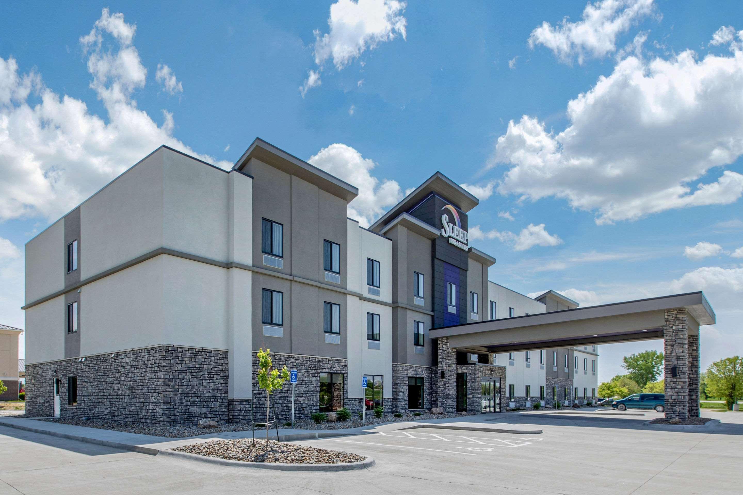 Sleep Inn & Suites Ankeny - Des Moines Екстериор снимка