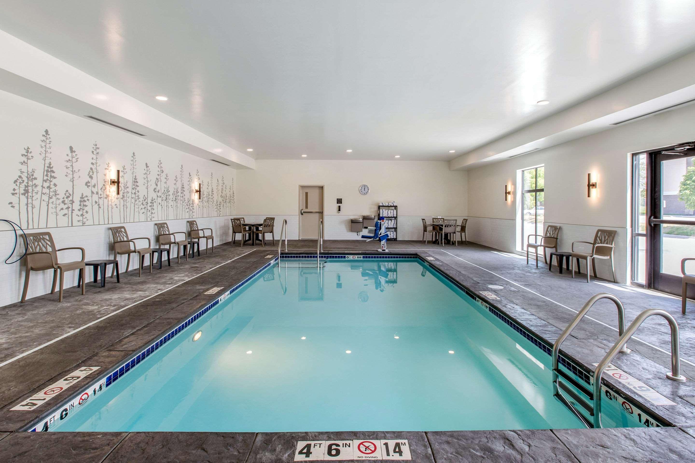 Sleep Inn & Suites Ankeny - Des Moines Екстериор снимка